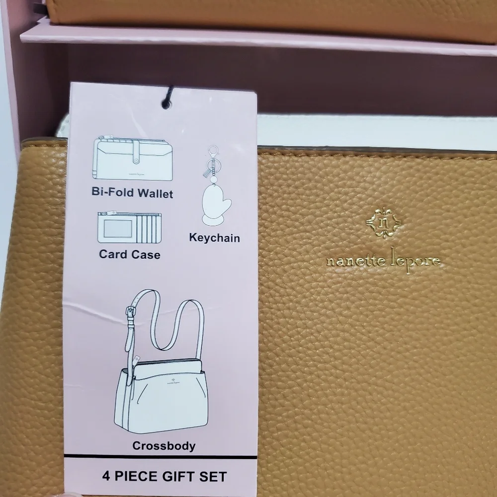 NANETTE LEPORE 4 PIECE GIFT SET - Picture 9 of 11